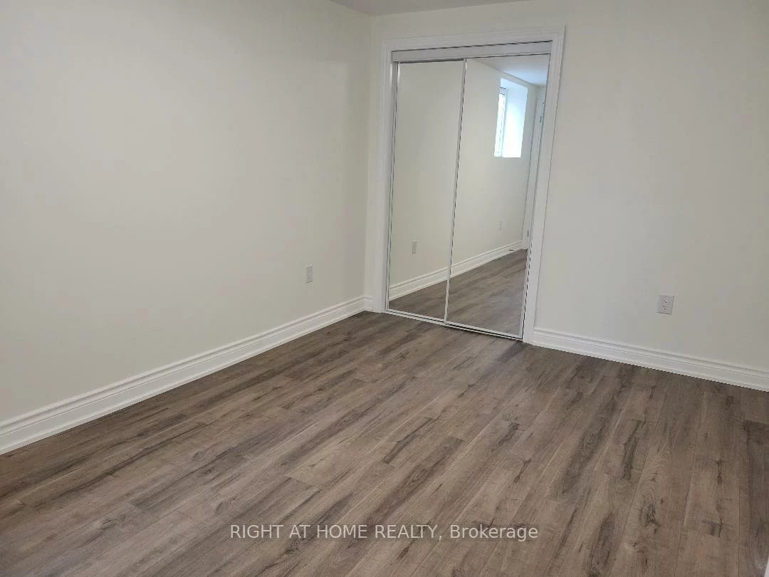 105, Laurier, Oak Ridges, Richmond Hill