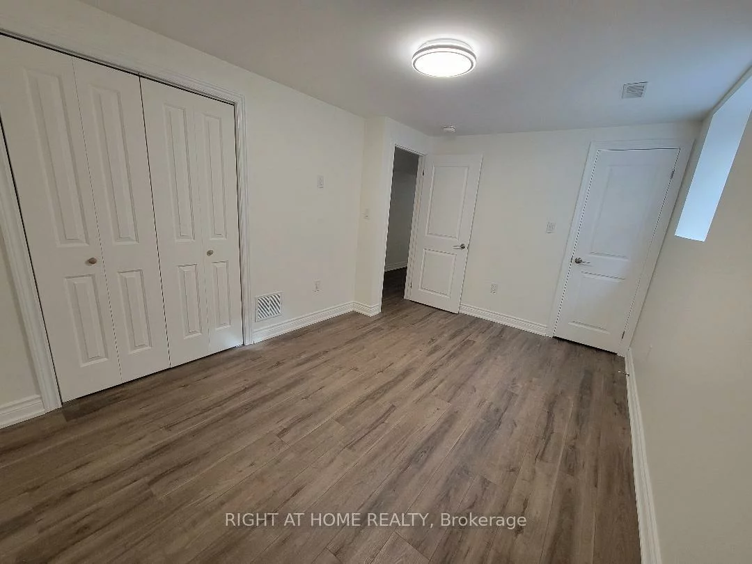 105, Laurier, Oak Ridges, Richmond Hill