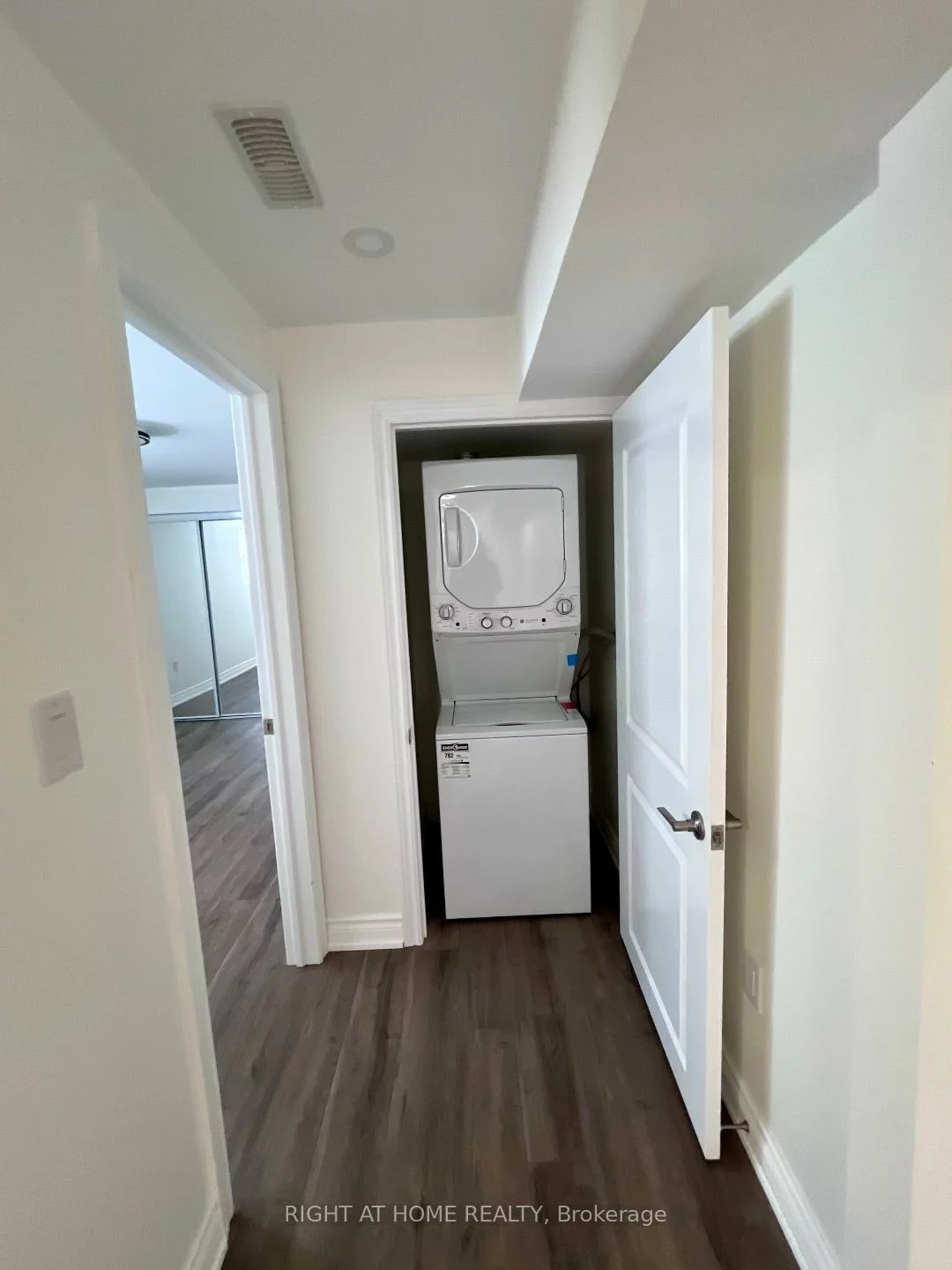 105, Laurier, Oak Ridges, Richmond Hill