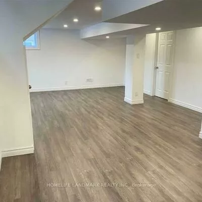 440, Paliser, Harding, Richmond Hill