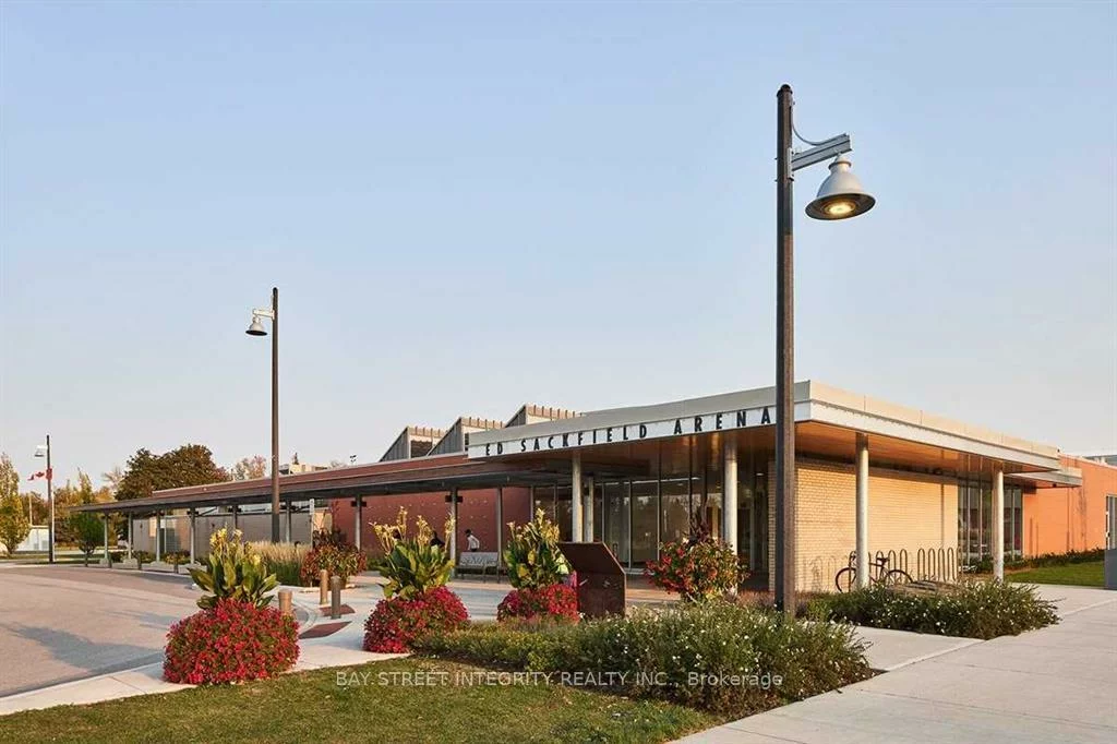 Bsm 302, Valleymede, Doncrest, Richmond Hill