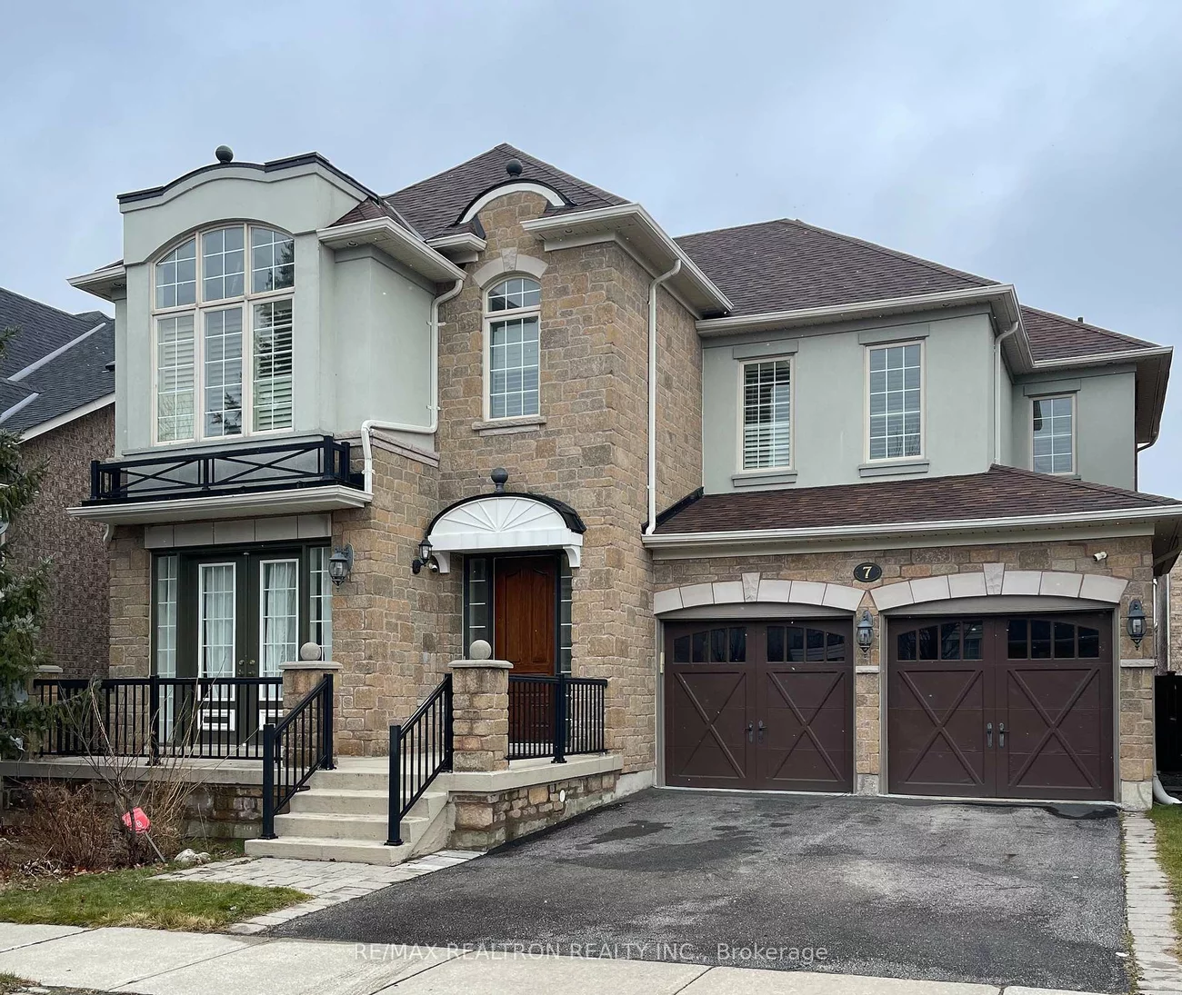 7, Eber, Oak Ridges, Richmond Hill