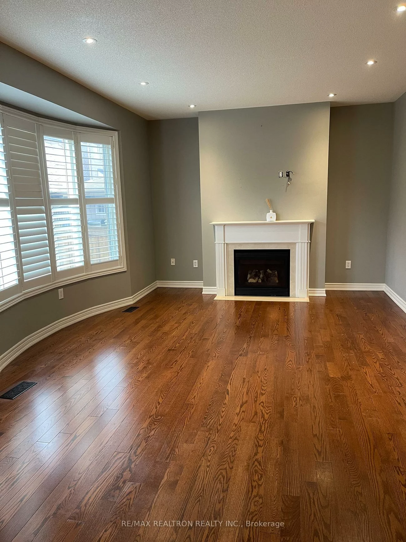 7, Eber, Oak Ridges, Richmond Hill