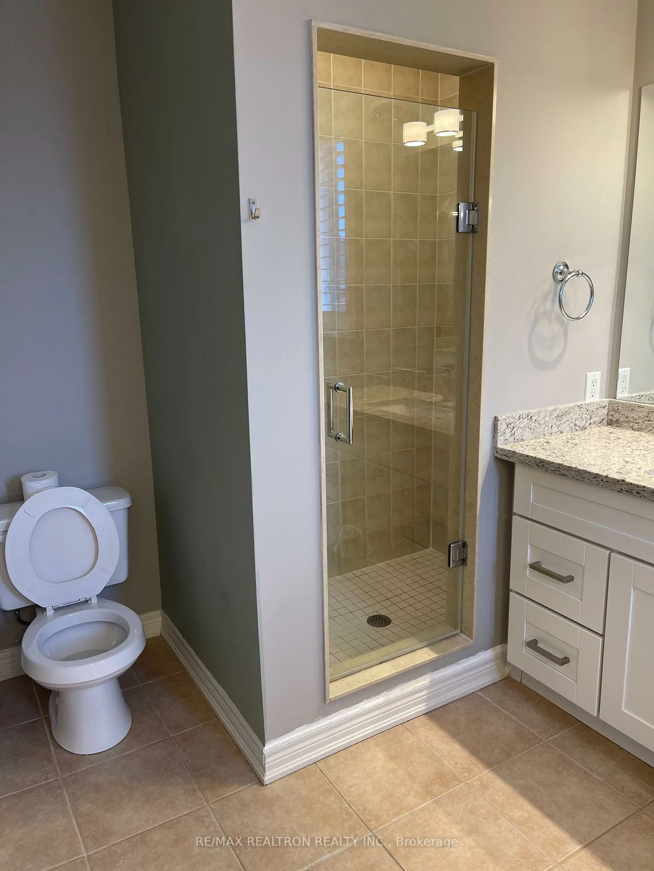7, Eber, Oak Ridges, Richmond Hill