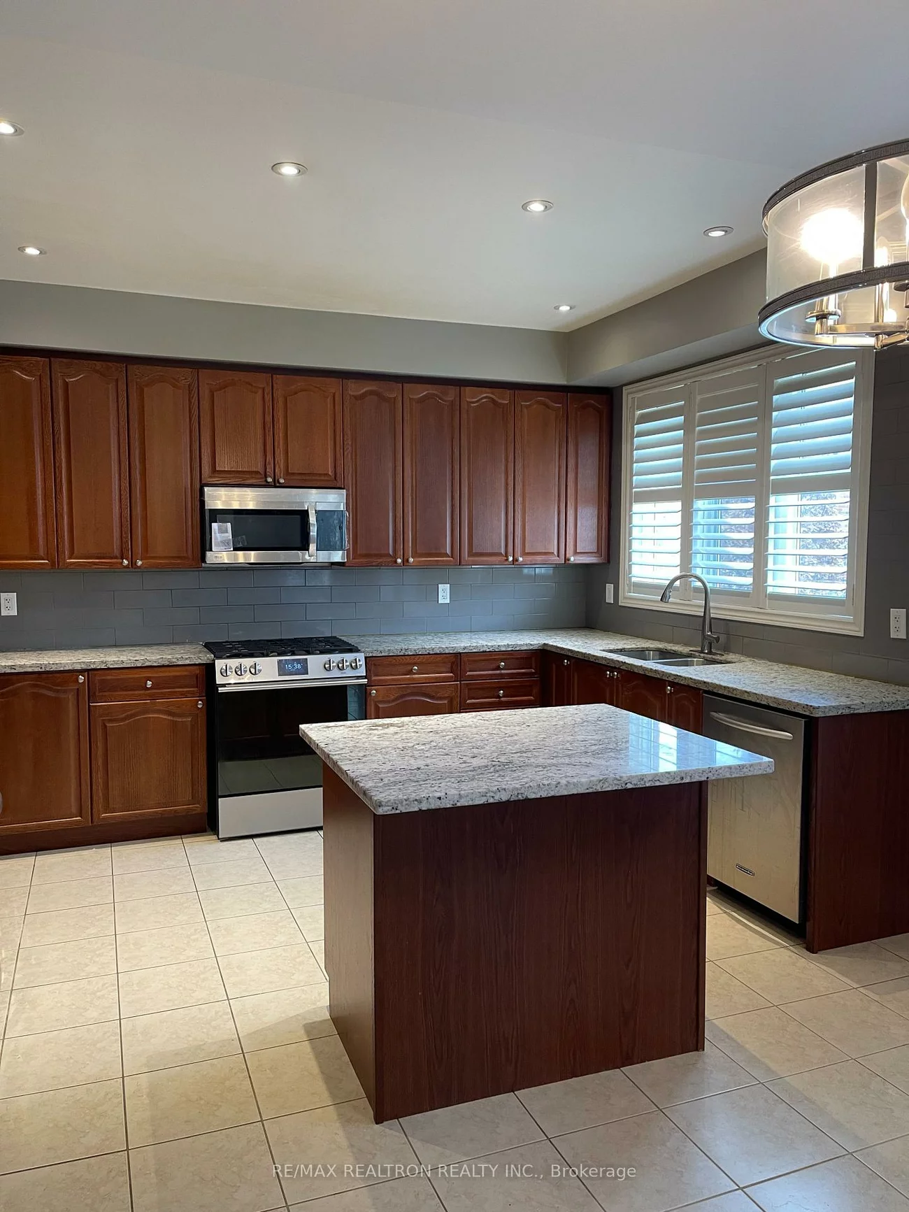 7, Eber, Oak Ridges, Richmond Hill
