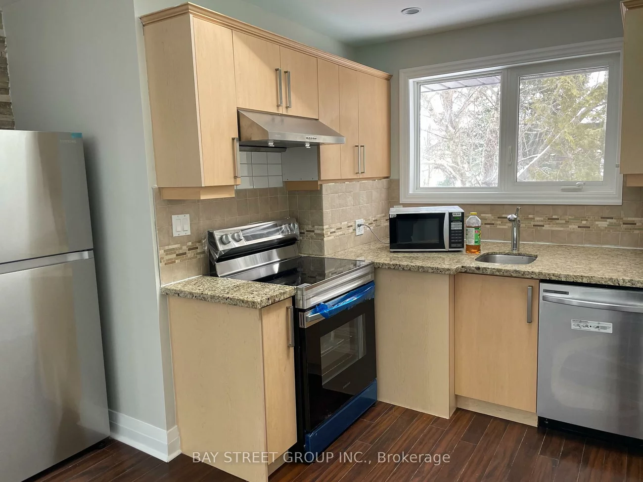 370, Centre, Crosby, Richmond Hill