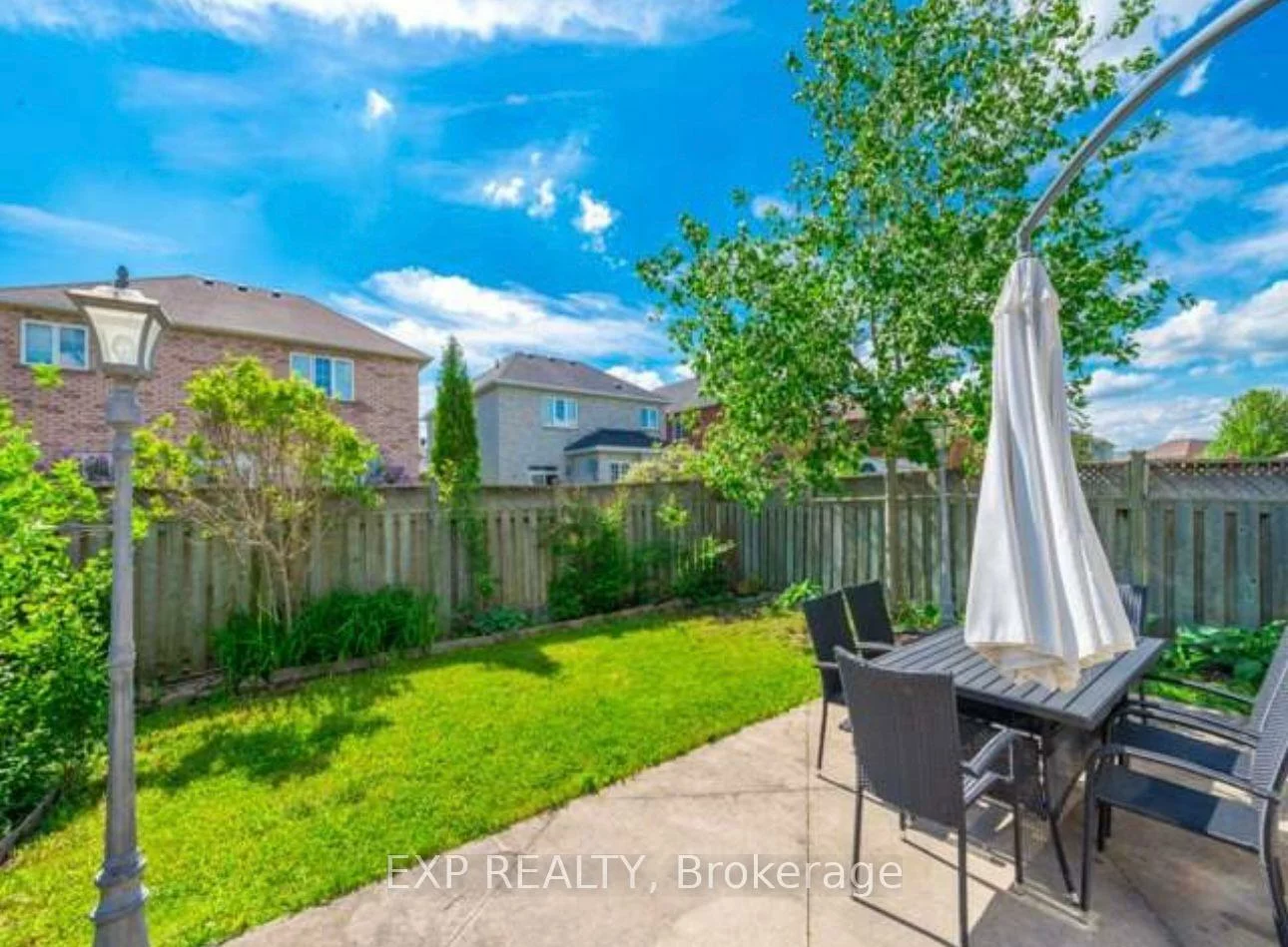 30, Deerwood, Oak Ridges, Richmond Hill