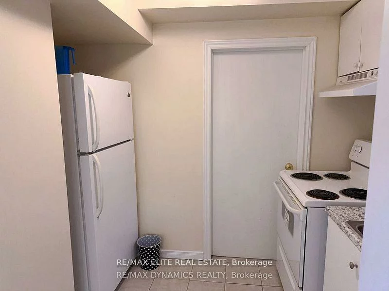 232, Avenue, North Richvale, Richmond Hill
