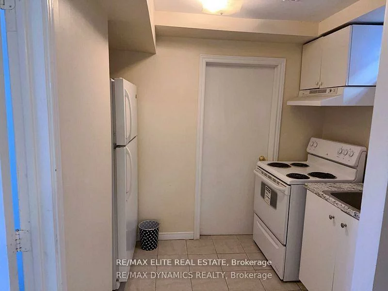 232, Avenue, North Richvale, Richmond Hill