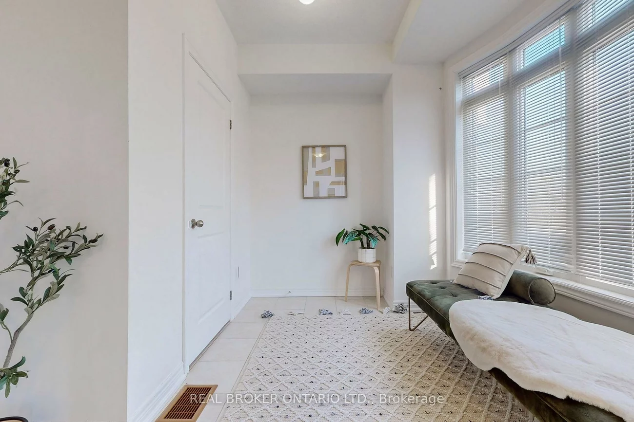 294, King, Oak Ridges, Richmond Hill