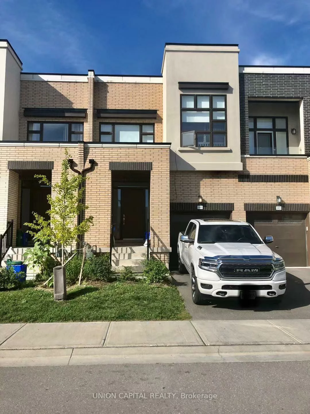 105, Causland, Devonsleigh, Richmond Hill