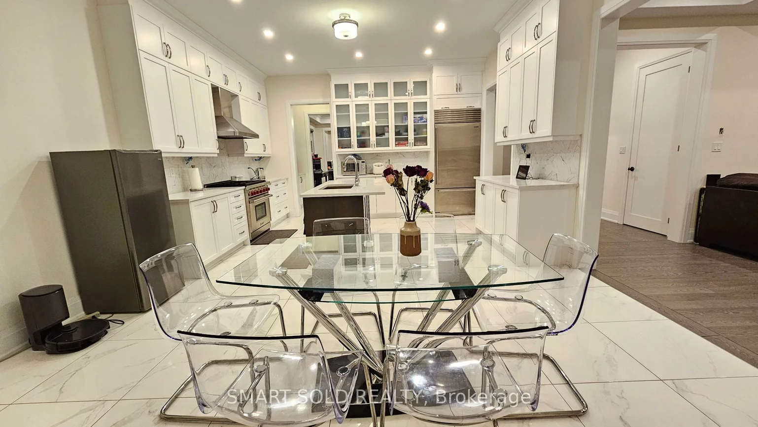 147, Hillsview, Observatory, Richmond Hill