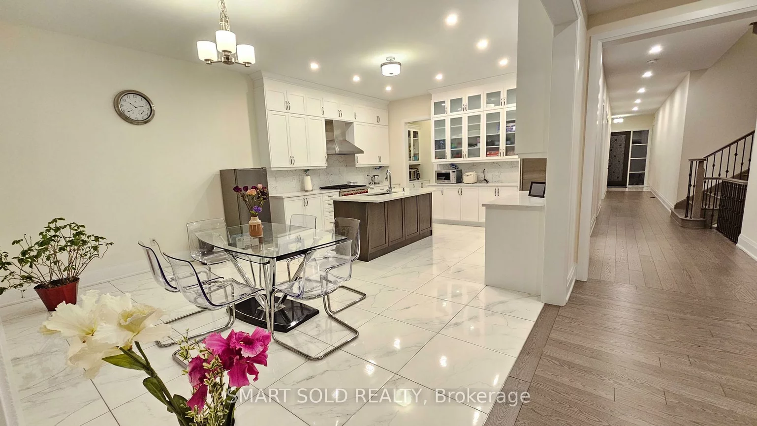 147, Hillsview, Observatory, Richmond Hill