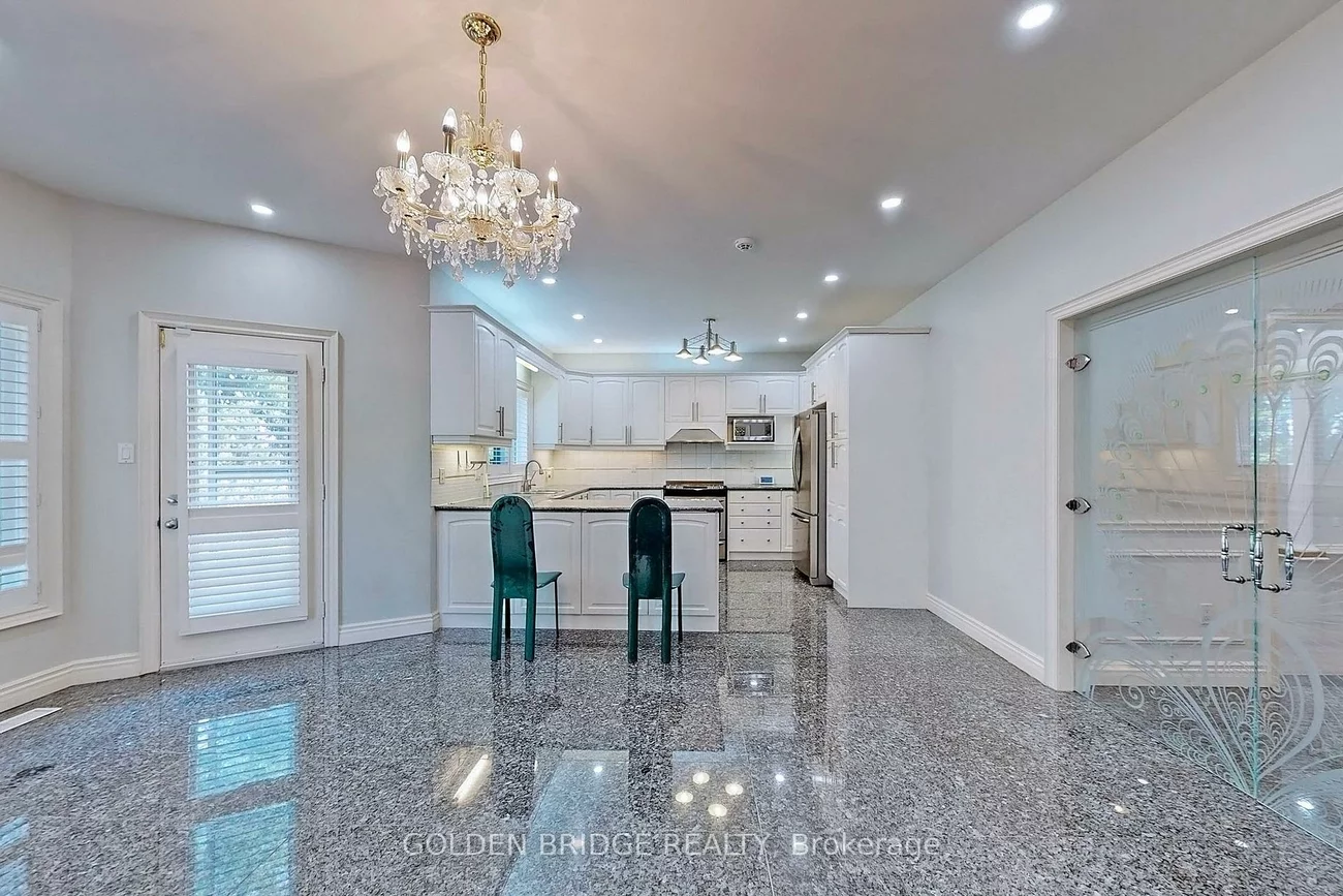 57, Cassandra, Bayview Hill, Richmond Hill