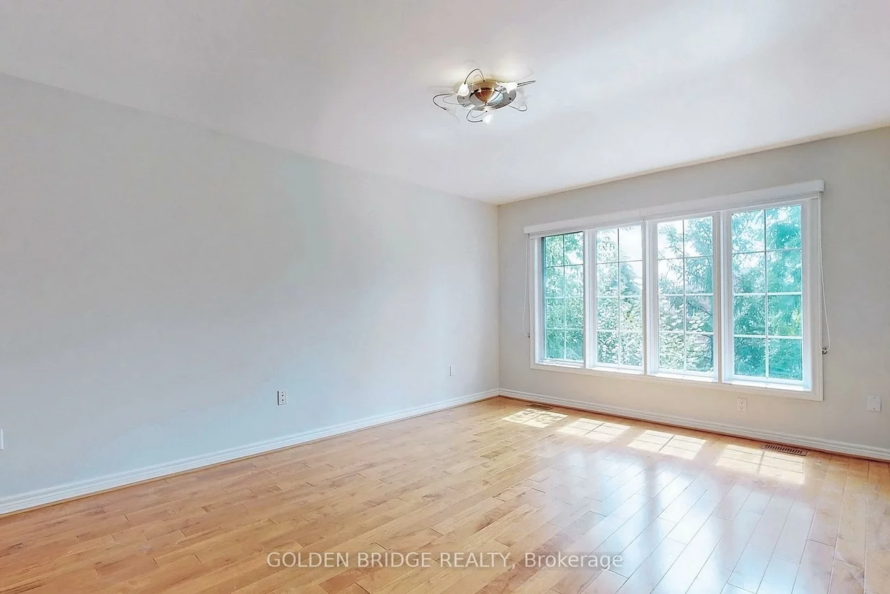 57, Cassandra, Bayview Hill, Richmond Hill