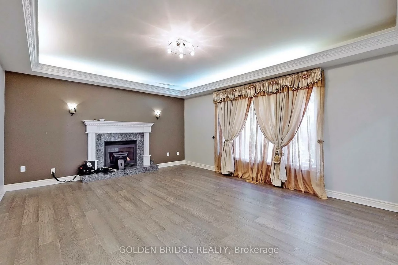 57, Cassandra, Bayview Hill, Richmond Hill