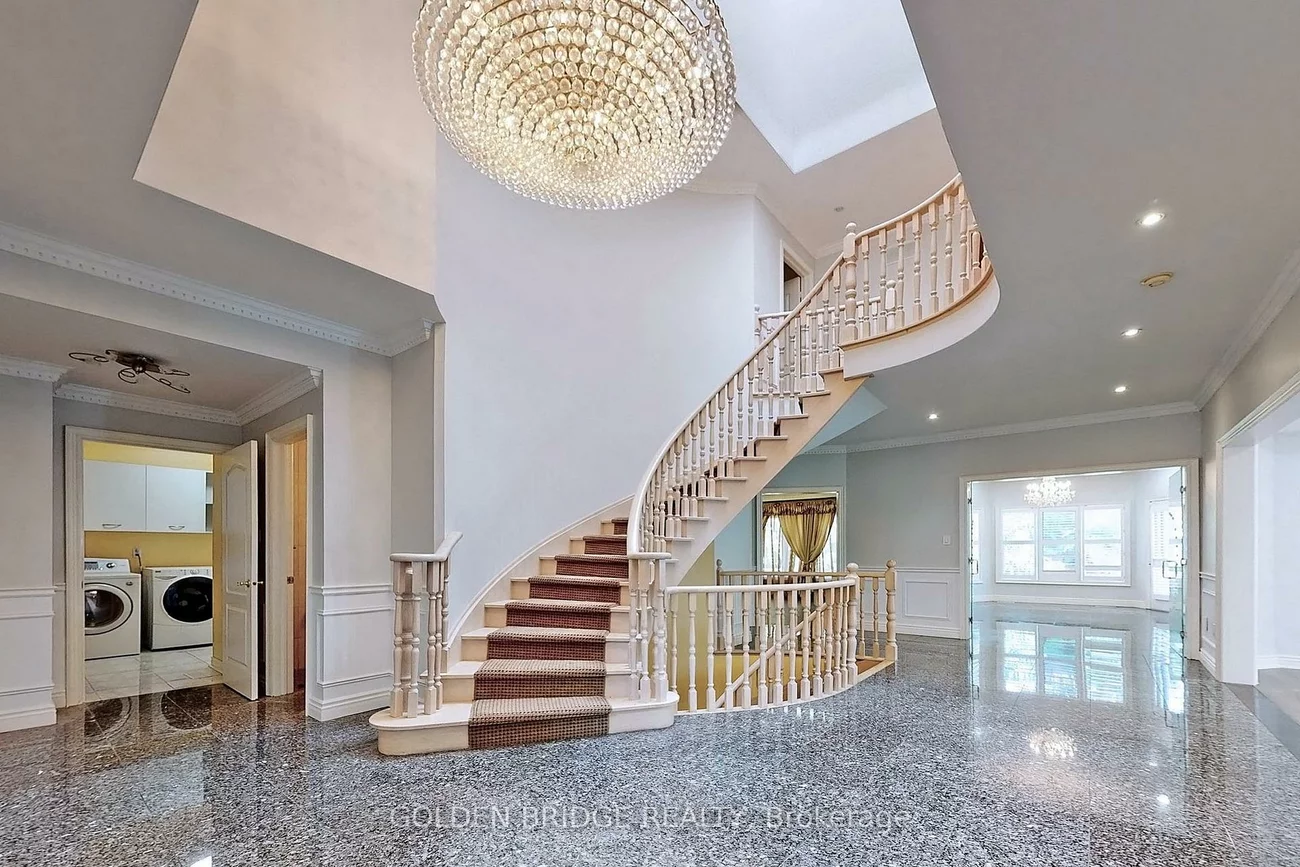 57, Cassandra, Bayview Hill, Richmond Hill