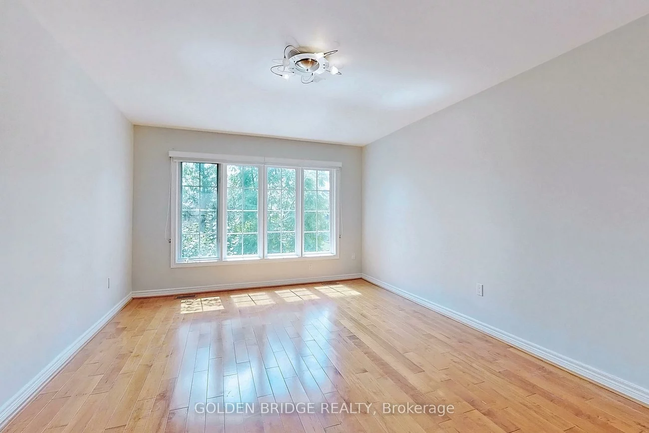 57, Cassandra, Bayview Hill, Richmond Hill