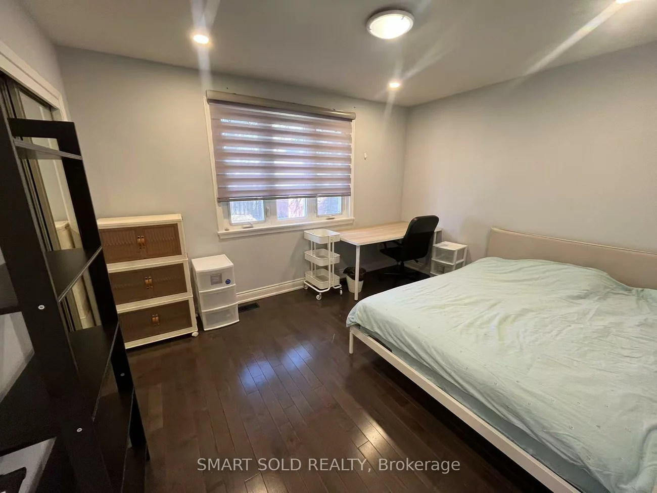 7, Sussex, Crosby, Richmond Hill