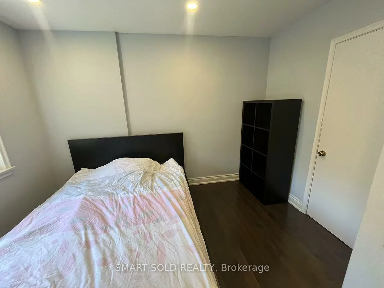 7, Sussex, Crosby, Richmond Hill