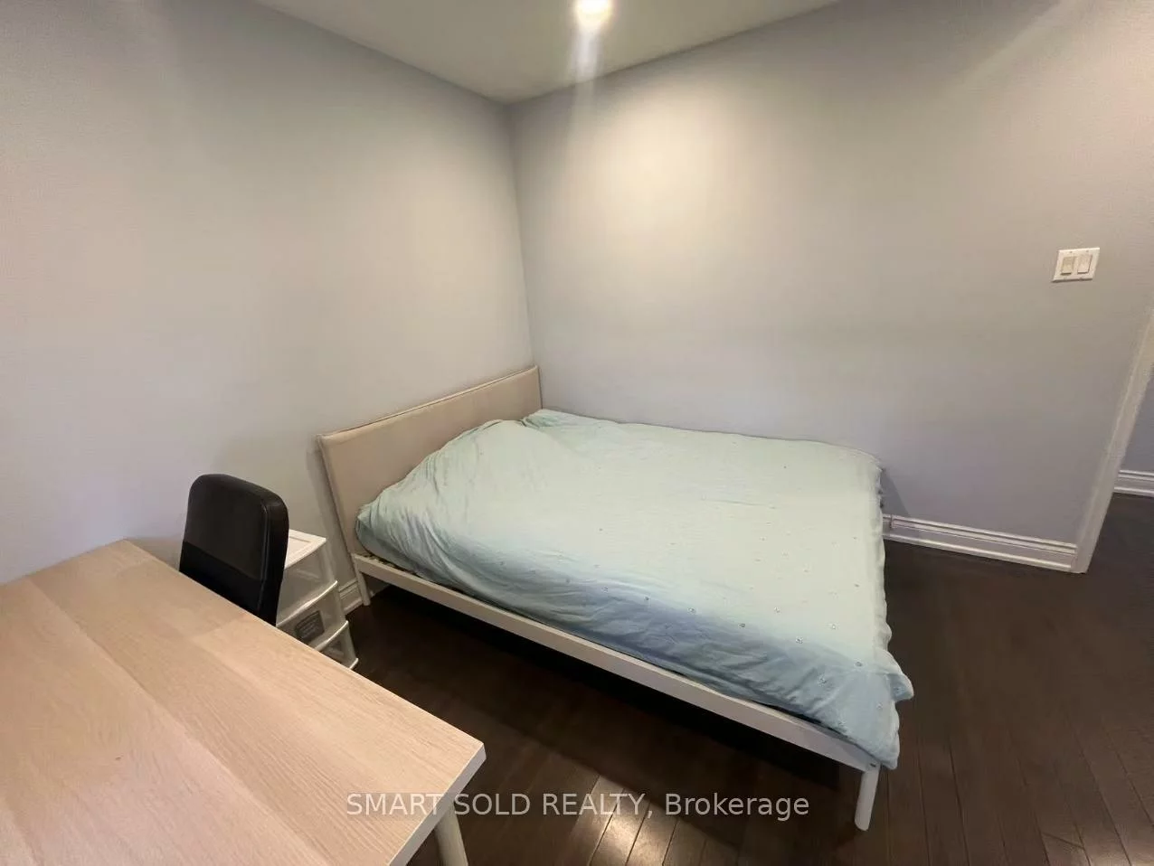 7, Sussex, Crosby, Richmond Hill