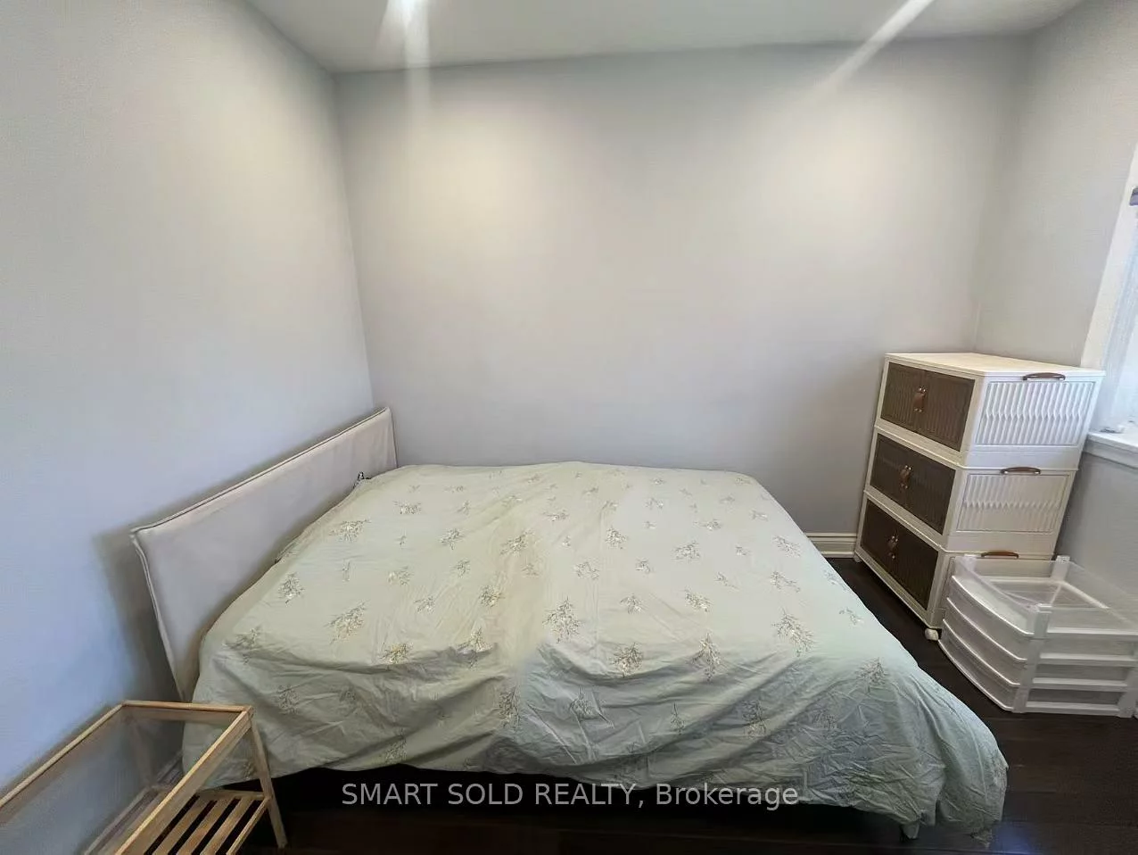 7, Sussex, Crosby, Richmond Hill