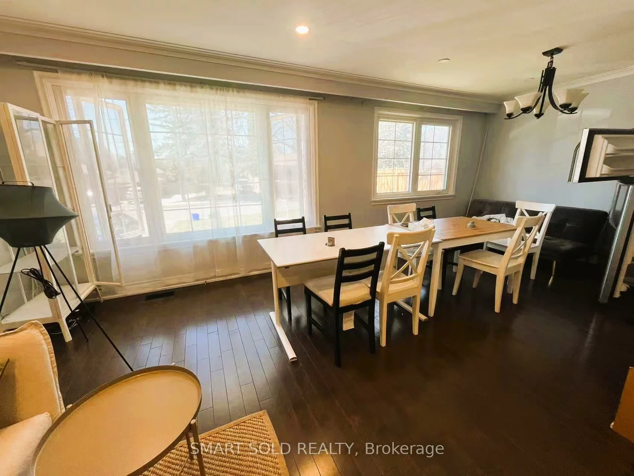 7, Sussex, Crosby, Richmond Hill