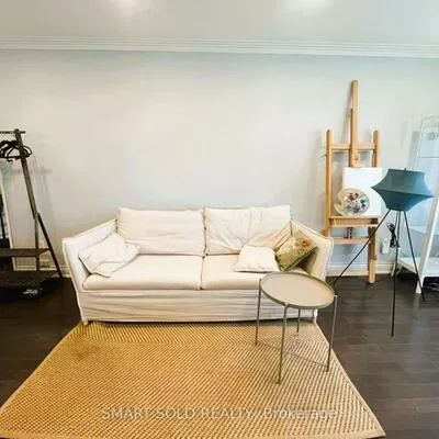 7, Sussex, Crosby, Richmond Hill