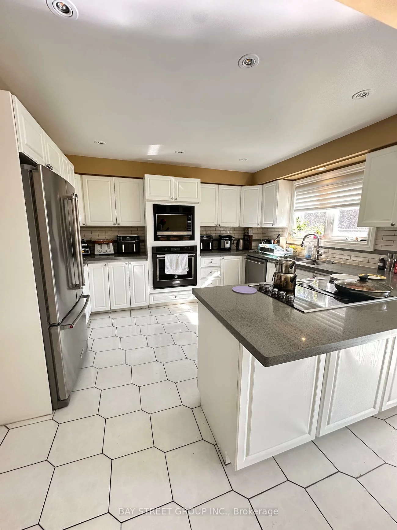 28, Dunloe, Bayview Hill, Richmond Hill