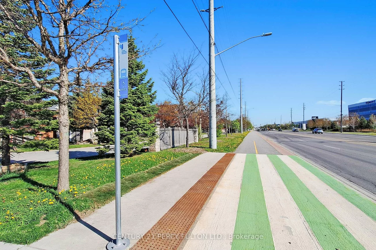 47, Sapphire, Rouge Woods, Richmond Hill