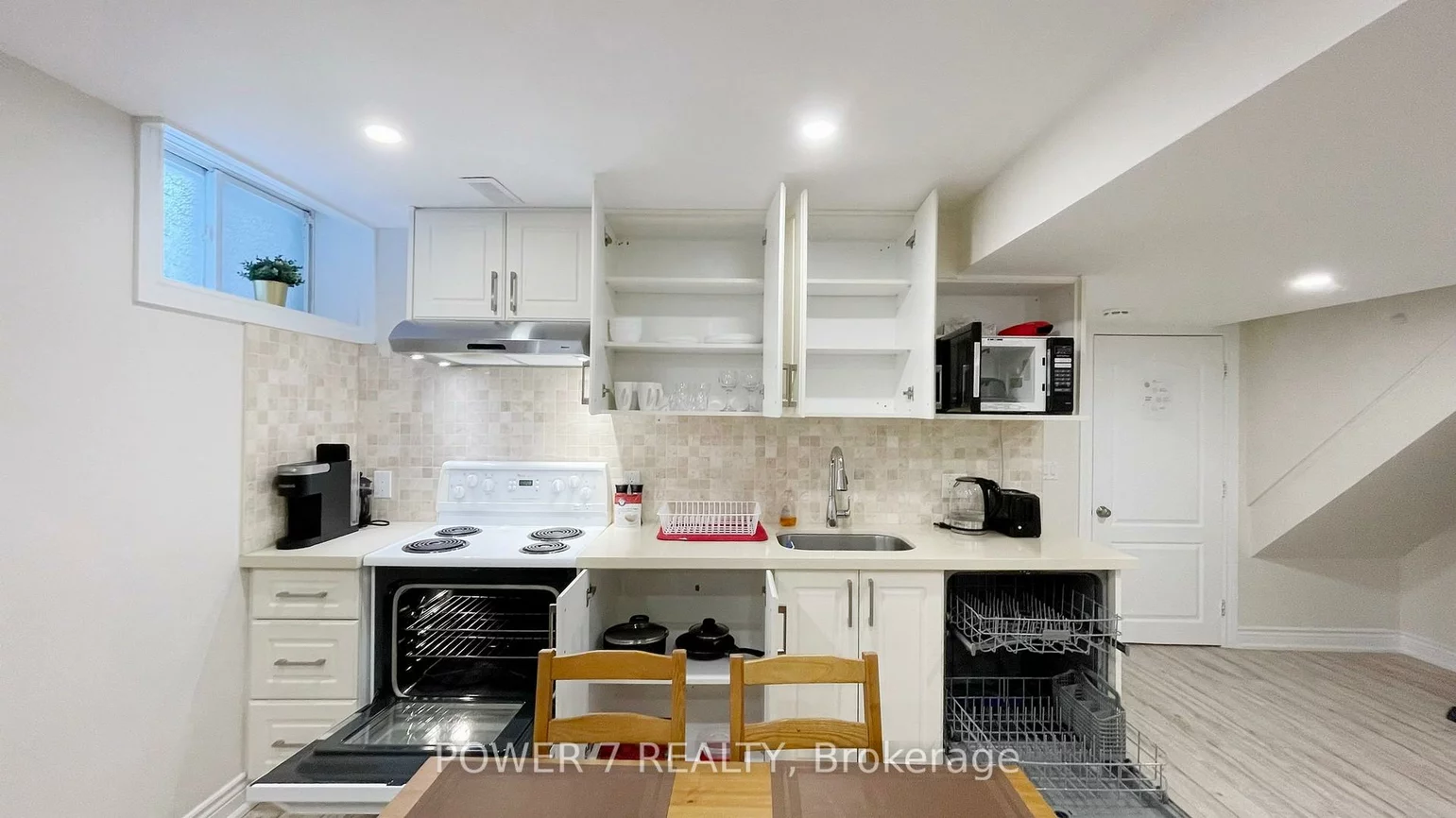46, Bayel, Devonsleigh, Richmond Hill