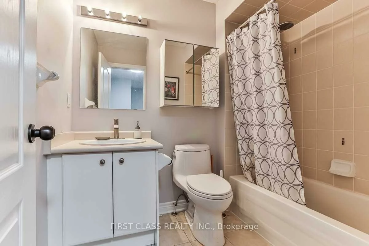 7, Almejo, Rouge Woods, Richmond Hill