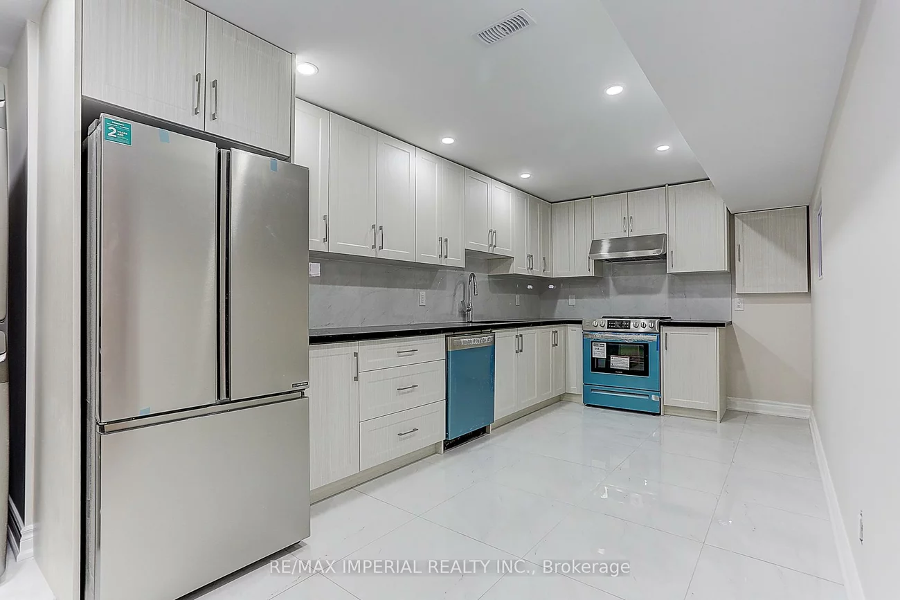 88, Drumern, North Richvale, Richmond Hill