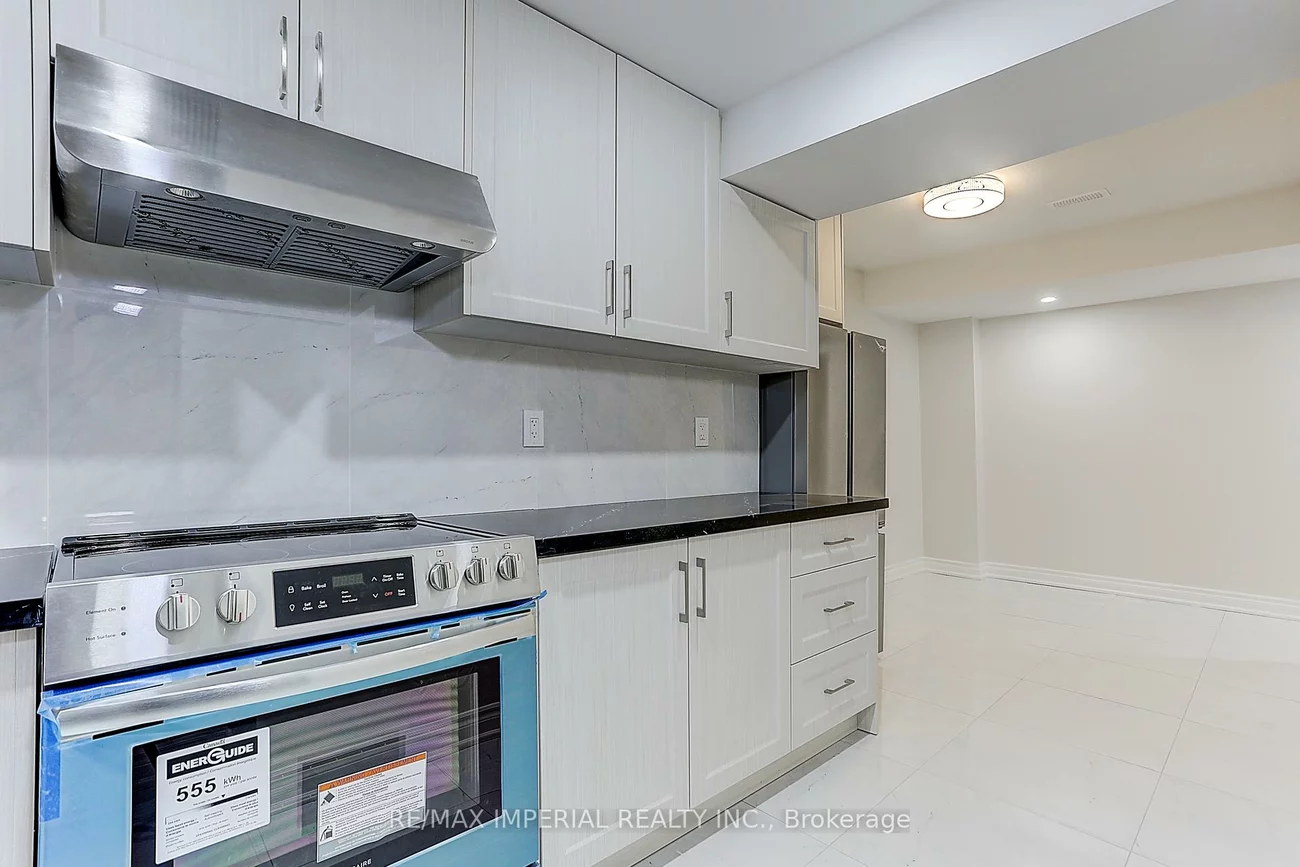 88, Drumern, North Richvale, Richmond Hill