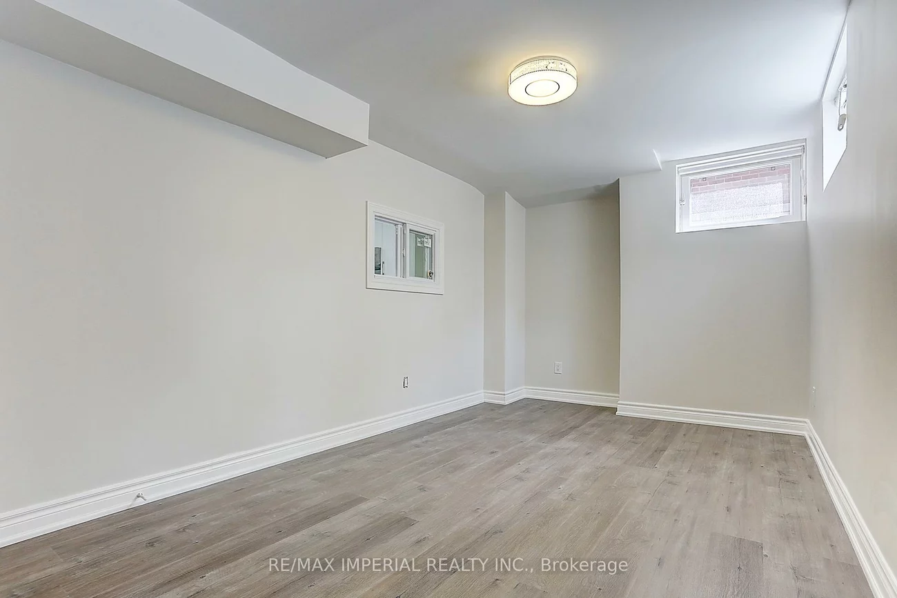 88, Drumern, North Richvale, Richmond Hill