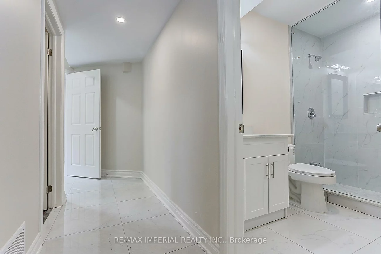 88, Drumern, North Richvale, Richmond Hill