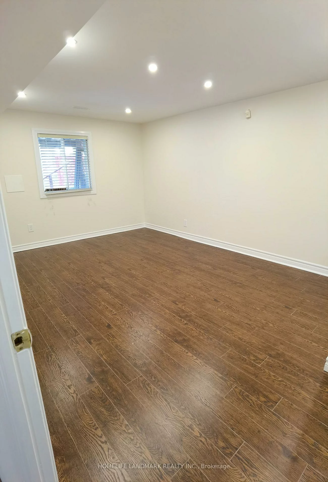 11, Laser, Doncrest, Richmond Hill