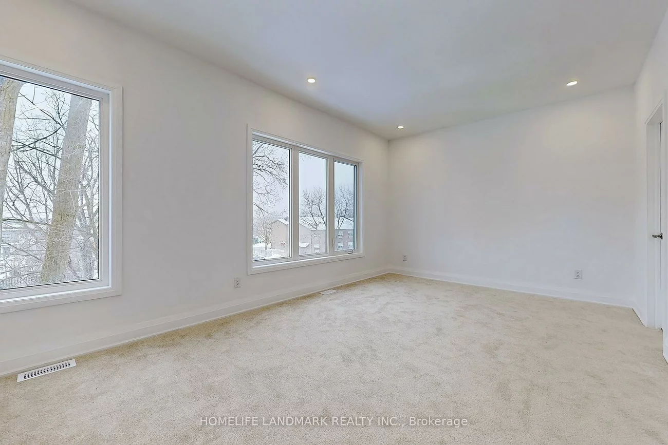 35, Persica, Oak Ridges, Richmond Hill