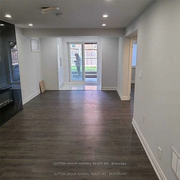 21, Stookes, Jefferson, Richmond Hill