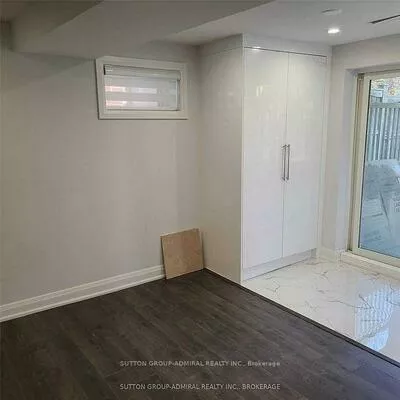 21, Stookes, Jefferson, Richmond Hill