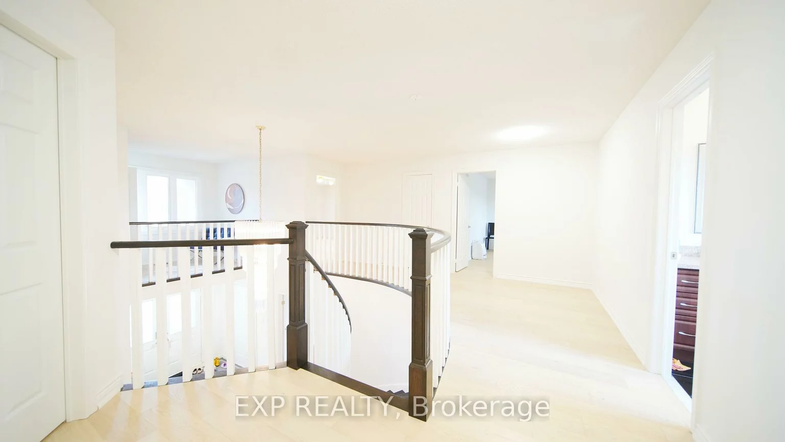 37, Laser, Doncrest, Richmond Hill