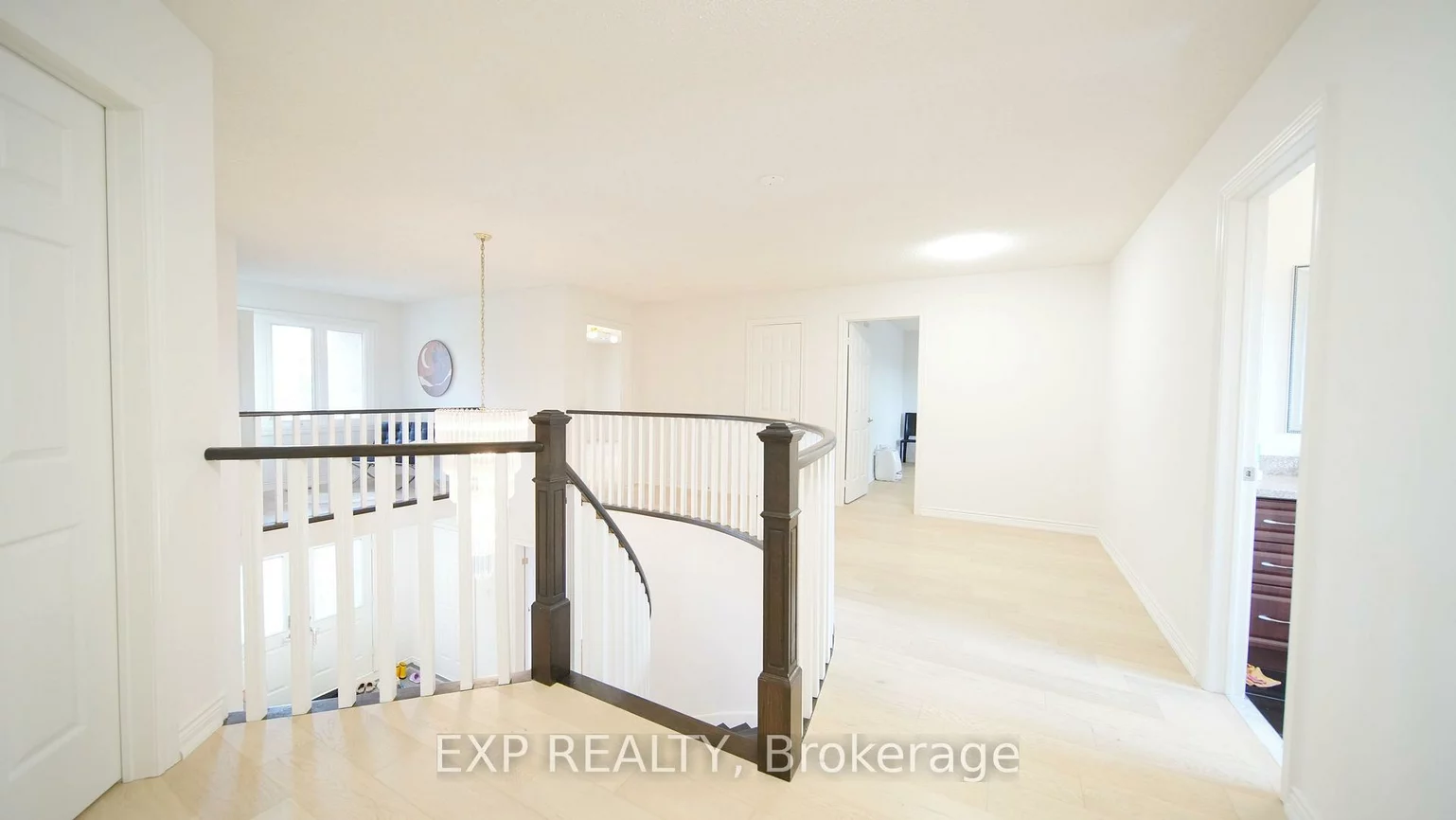 37, Laser, Doncrest, Richmond Hill