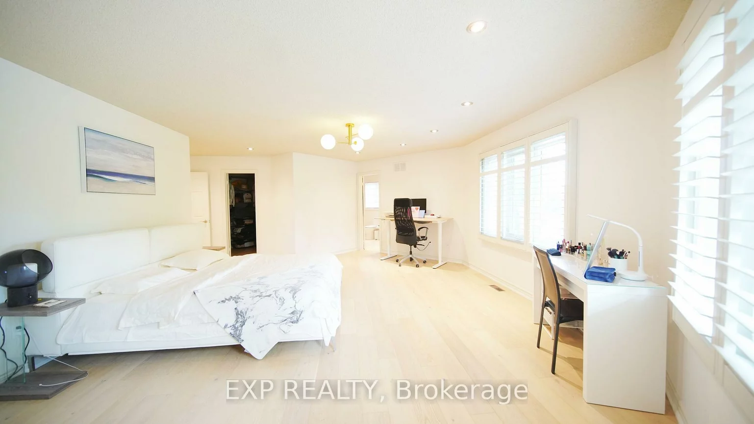 37, Laser, Doncrest, Richmond Hill