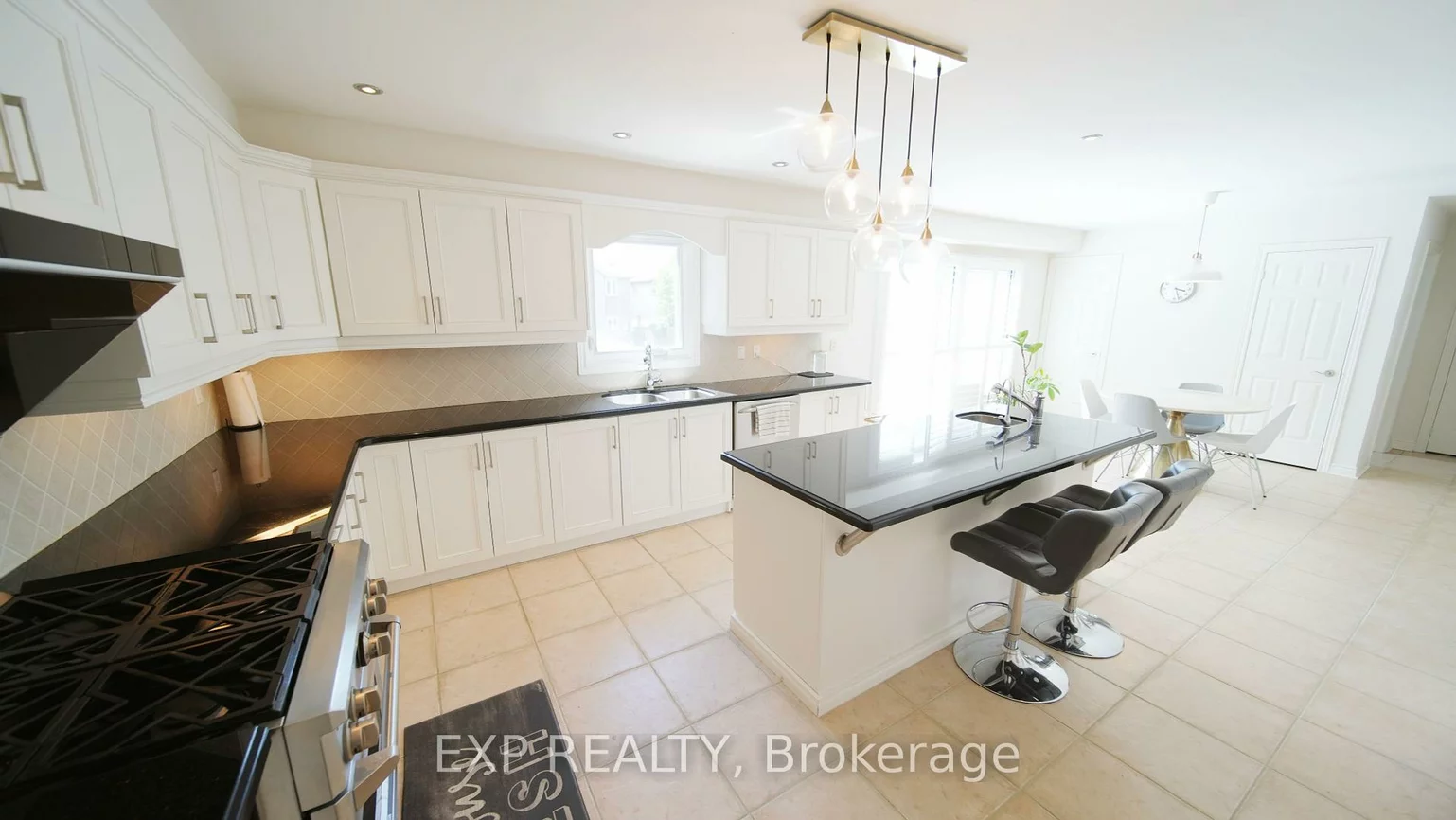 37, Laser, Doncrest, Richmond Hill