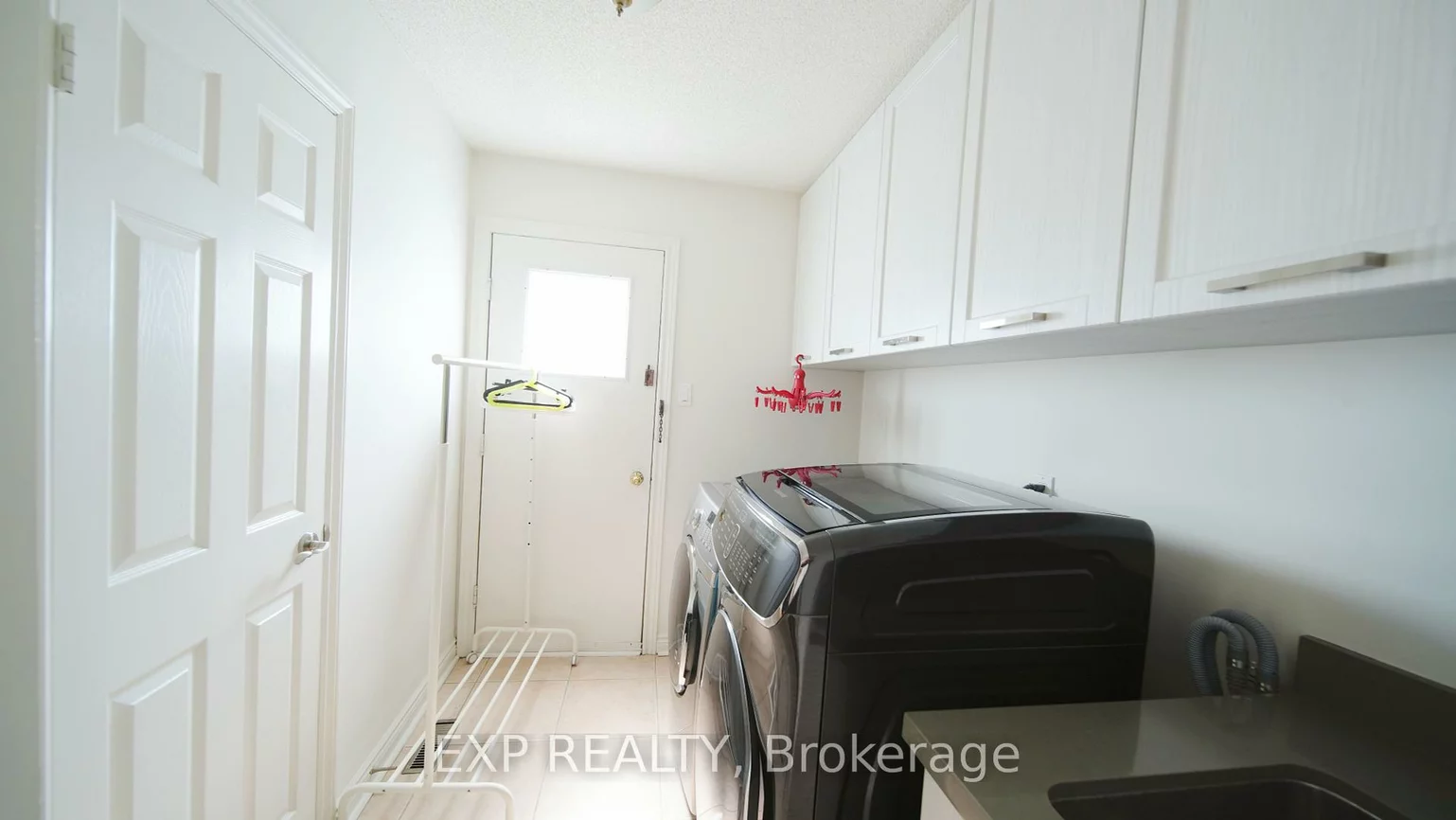 37, Laser, Doncrest, Richmond Hill