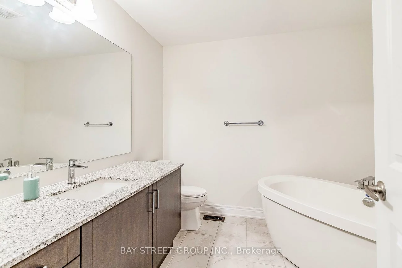 53, Drizzel, Oak Ridges, Richmond Hill