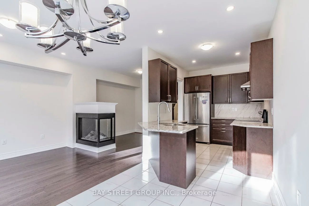 53, Drizzel, Oak Ridges, Richmond Hill
