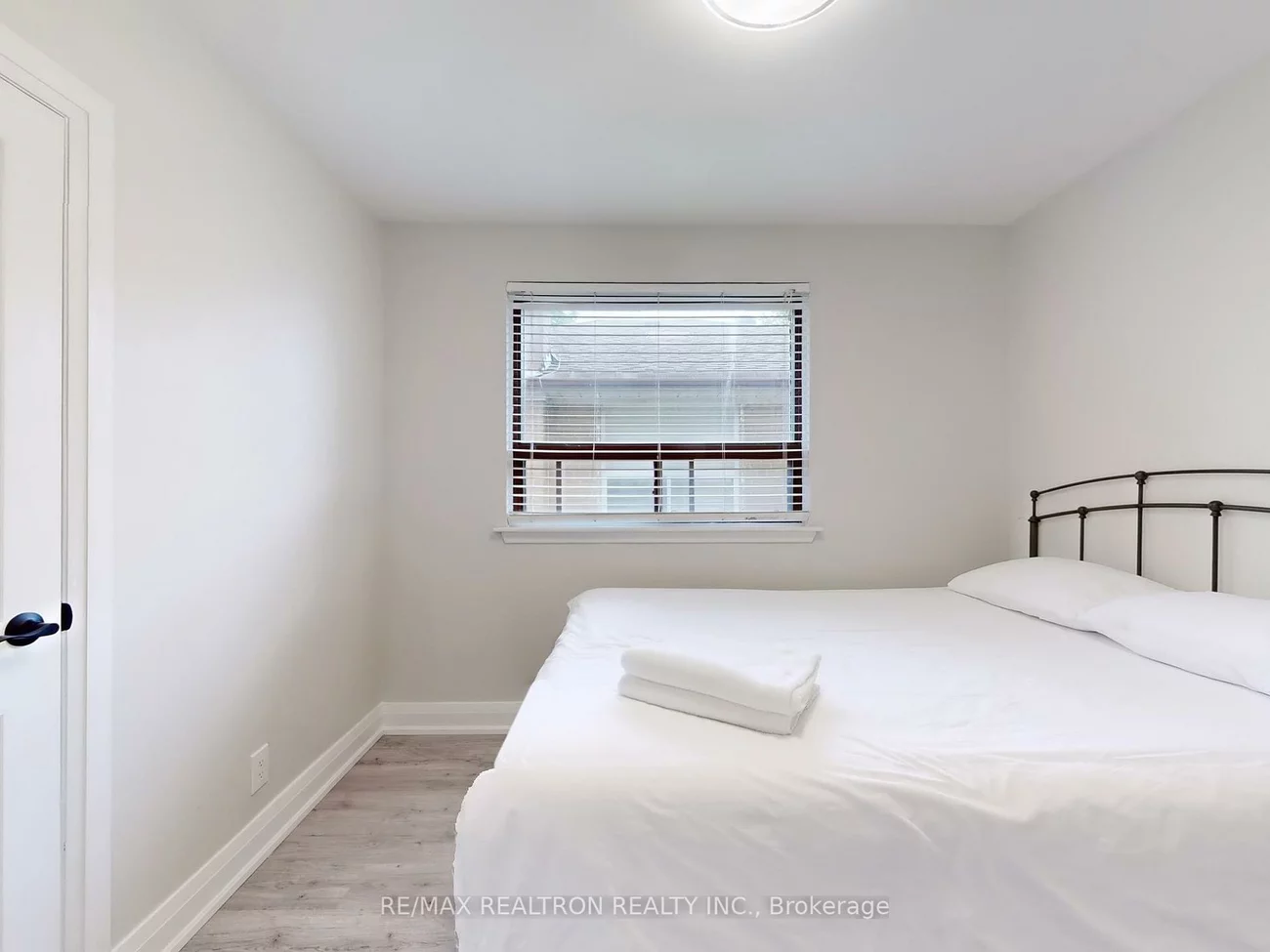 418, Marybay, Crosby, Richmond Hill