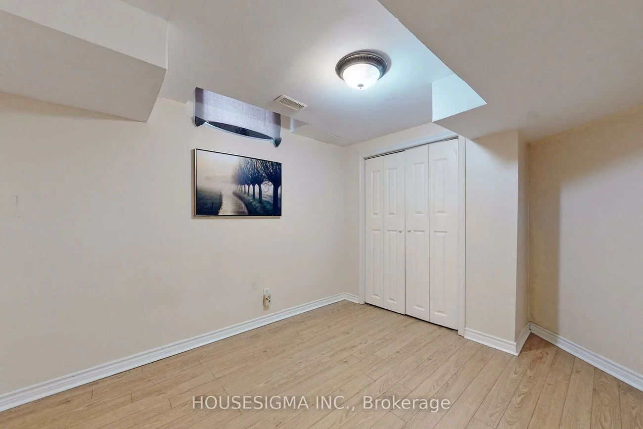 38, Estoril, Observatory, Richmond Hill
