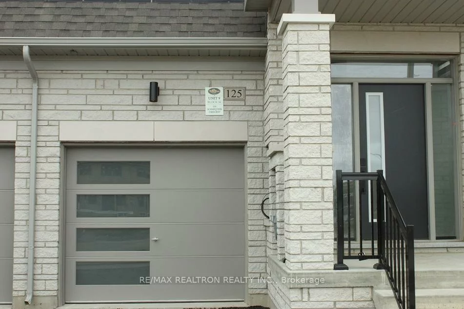125, Schmeltzer, Rural Richmond Hill, Richmond Hill